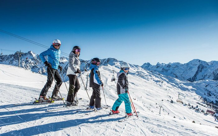 Skiing area
Hochzeiger